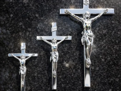 Crucifijos de Plata
